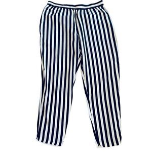 Club Monaco 100% Silk Black/White Striped Cropped Pull On Pants Pockets Size 2